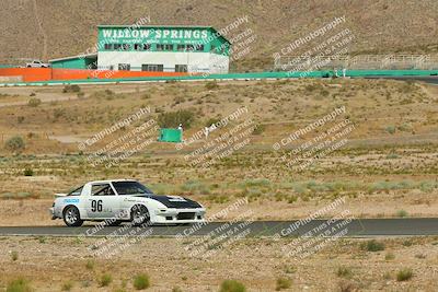 media/Jun-01-2025-CalClub SCCA (Sun) [[eae223c5dd]]/Group 6/Qualifying/